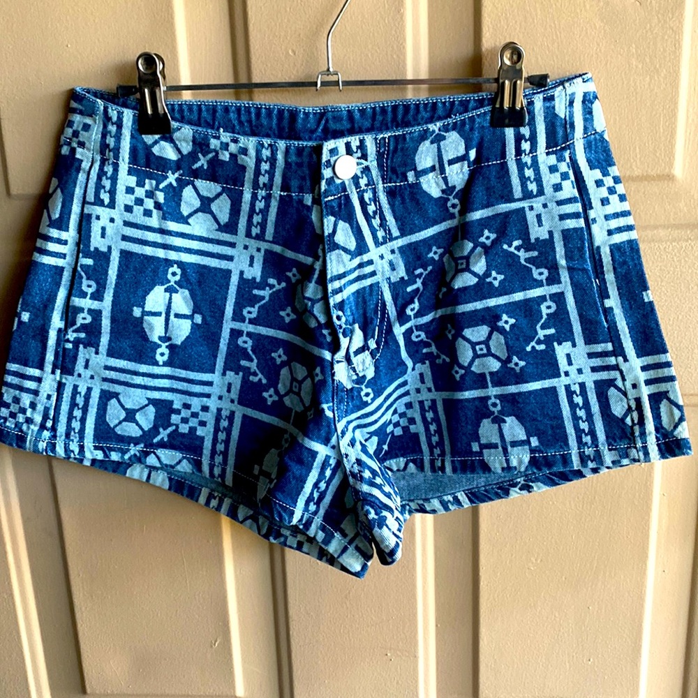 CIDER shorts